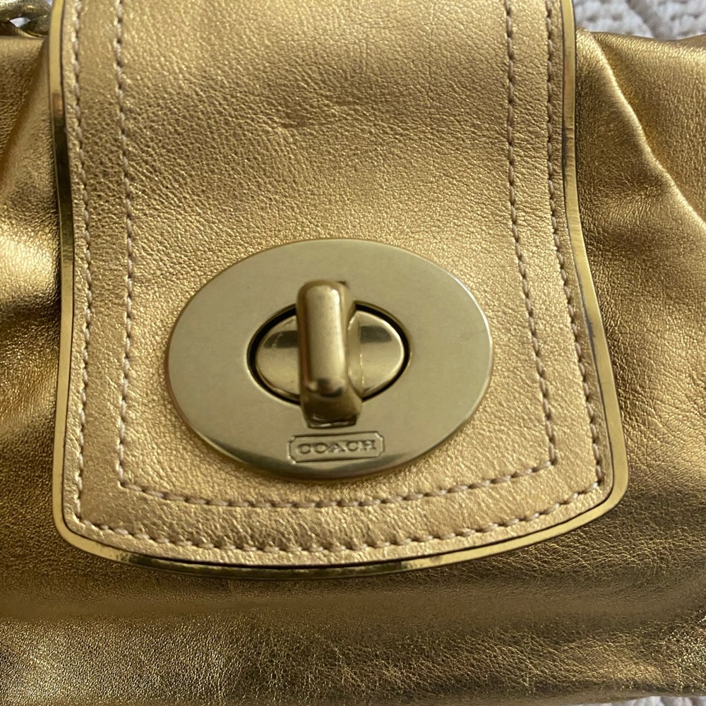 COACH Amanda Pippa 13594 Turnlock Gold Chain Bag - Rare Metallic Y2K Purse - Picture 4 of 12